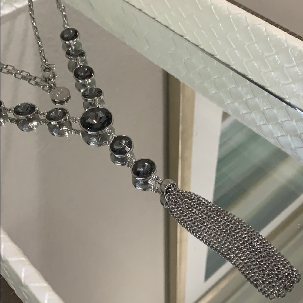 White House Black Market Statement Necklace - Picture 3 of 5